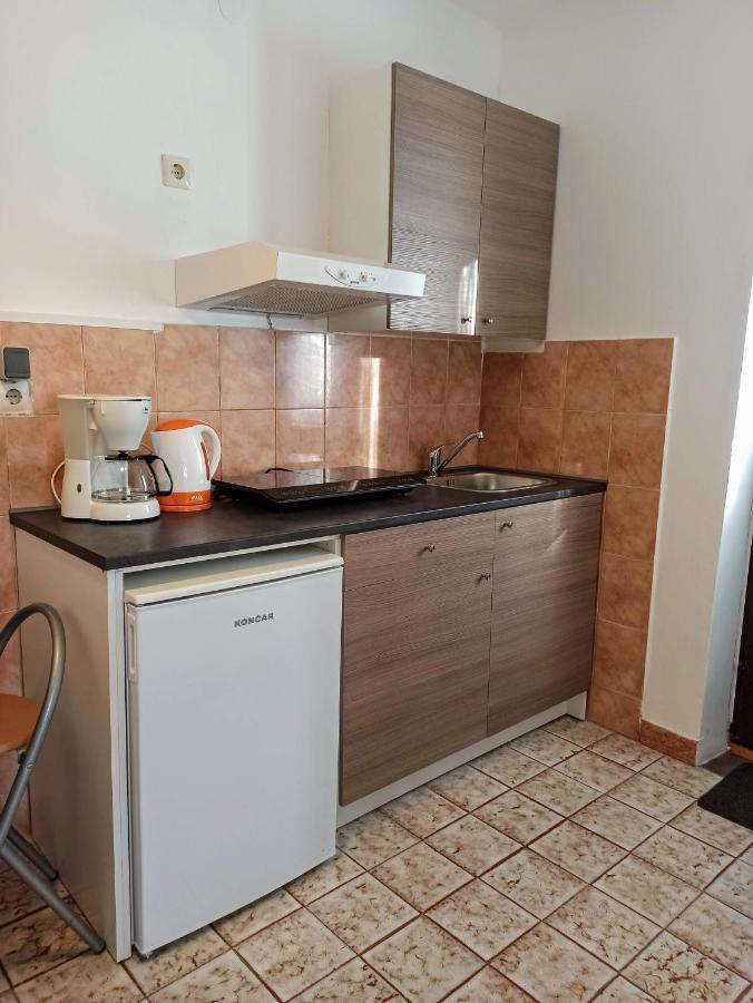 Bruno Apartment Njivice
