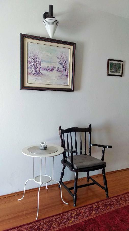 Bruno Apartment